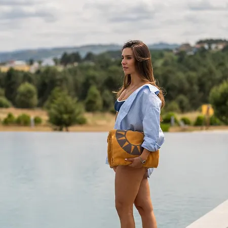 查韦斯酒店 酒店